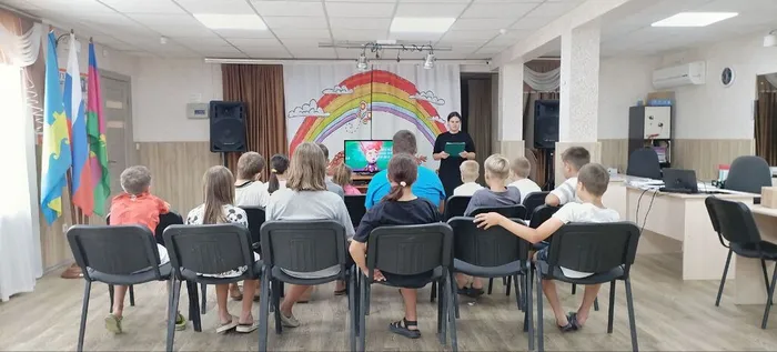 photo_5440795641098923502_y